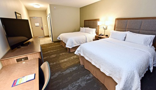 Room, 2 Queen Beds, Refrigerator & Microwave