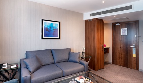 Premium Room, 1 King Bed (Club Floor)