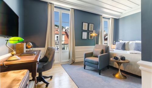 Deluxe Double or Twin Room, City View