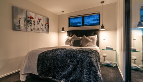 House, 1 Bedroom