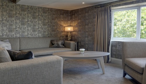 Suite, 1 King Bed, Non Smoking (with Sofabed)