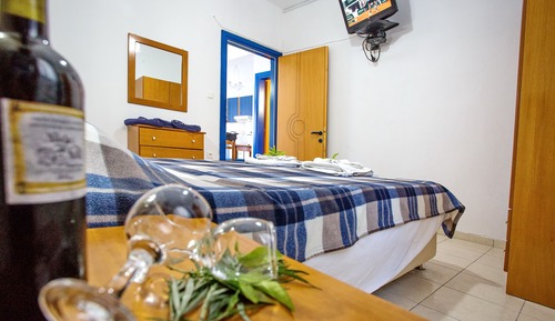 Apartment (5 Adults)