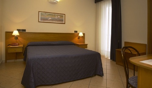 Classic Double or Twin Room, Sea View