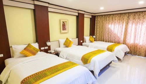 Deluxe Triple Room