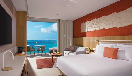 Preferred Club Deluxe Ocean View King