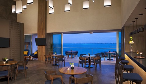 Preferred Club Honeymoon Suite Ocean View King