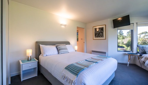 Superior House, 2 Bedrooms, Mountain View, Oceanfront