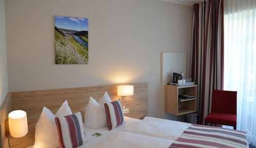 Double Room, Balcony (Castle View)