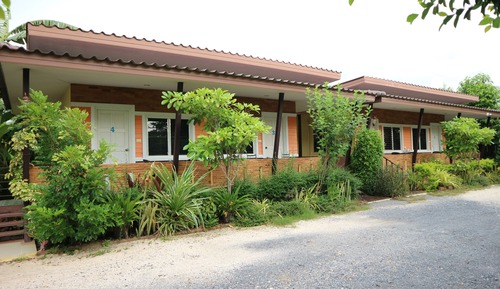 Basic Single Room, Balcony, Courtyard Area