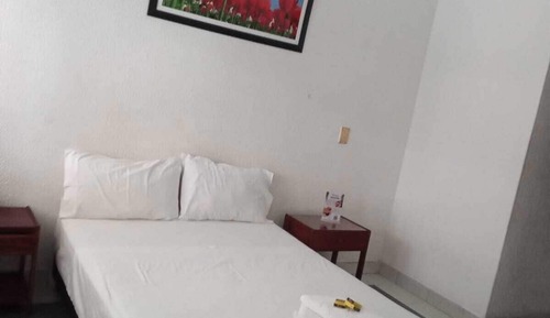 Basic Double Room, 1 Double Bed