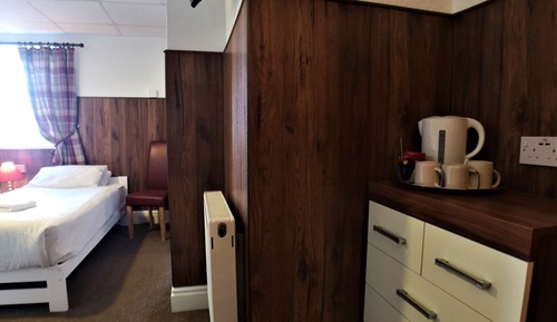 Triple Room, Ensuite