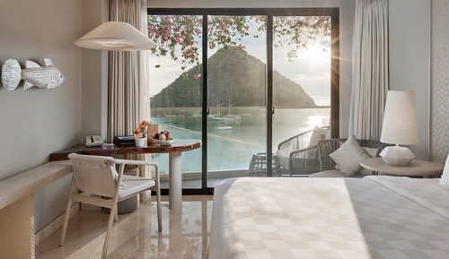 Deluxe Ocean View Room