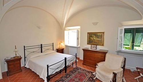 Studio, Accessible (Rosa Blu)