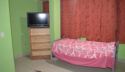 Twin Room, 2 Twin Beds, Private Bathroom