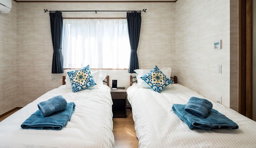 Triple Room with Private Bathroom