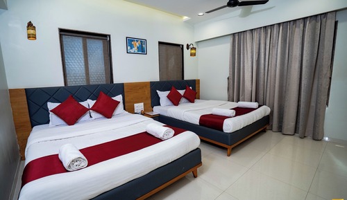 Deluxe Quadruple Room