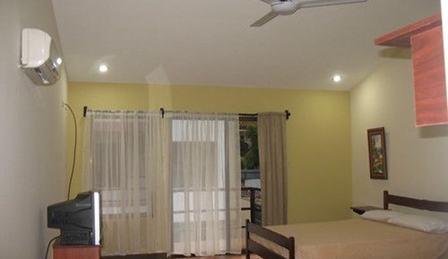 Superior Studio Suite, Garden View