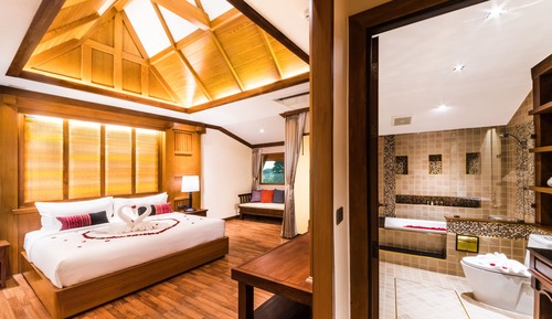 Deluxe Double Room, Balcony (with Air Purifier)