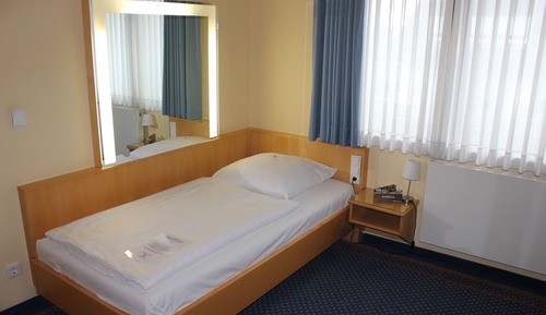 Comfort Single Room