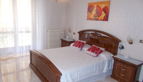 Double Room, Private Bathroom (External)