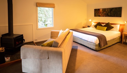 Cabin, 1 King Bed