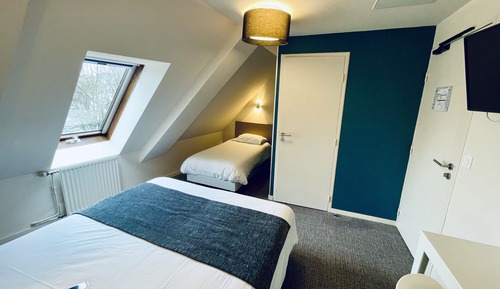 Comfort Triple Room (3ème étage, par escalier)