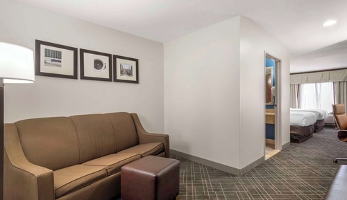 Suite, 2 Queen Beds, Non Smoking