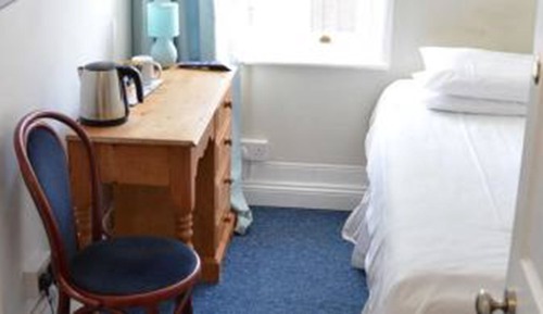 Basic Single Room, Shared Bathroom