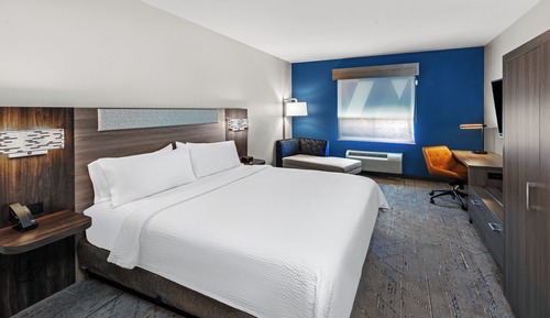 Standard Room, 1 King Bed