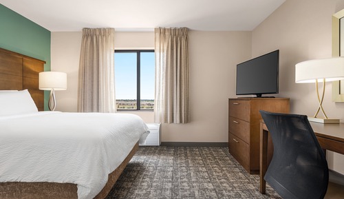 Suite, 1 Bedroom, Kitchen, 1 Queen