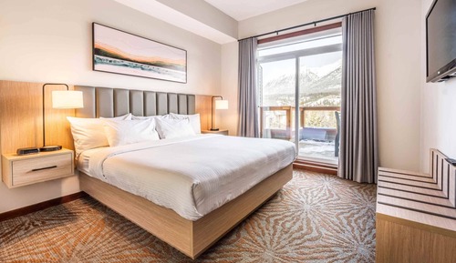 Premium Suite, 1 Bedroom, Mountain View