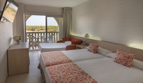 Double Room (Parking view, 2 Adults + 2 Children)