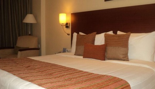 Deluxe Room (Deluxe Double Room)