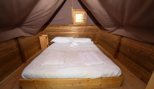 Classic Tent, 2 Bedrooms