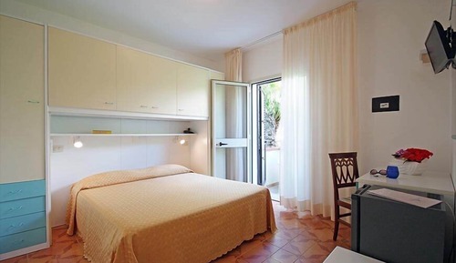 Classic Double or Twin Room