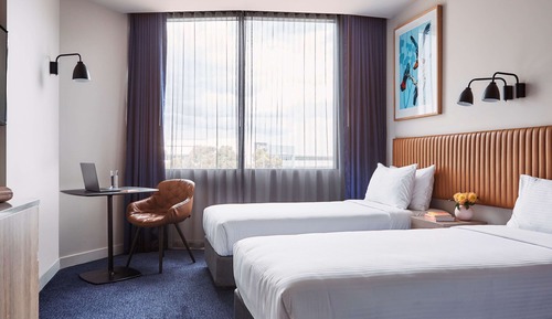 Twin Room, 2 Twin Beds (Hotel Room)