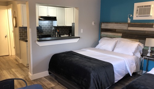 Standard Room, 2 Queen Beds, Connecting Rooms, Lakeside