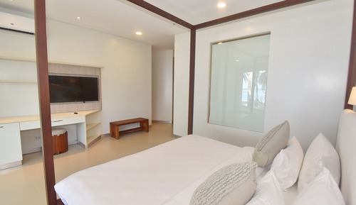 Premier Suite (Two Bedroom Sea View)