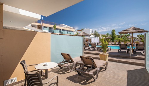 Standard Double or Twin Room, Terrace