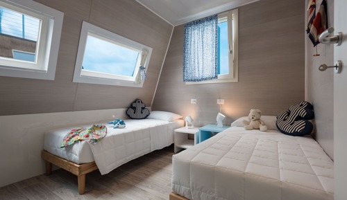 Duplex, 2 Bedrooms, Terrace (Houseboat River)