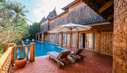 Royal Grand Pool Villa with FREE THB 2,000 Net Resort Credit per night