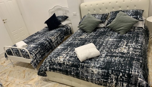 Panoramic Quadruple Room, City View