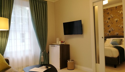 Suite, 2 Bedrooms (Magnolia)