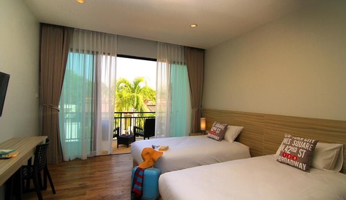 Superior Pool View with  2 Single Beds