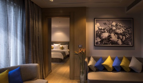 Suite, 1 King Bed (Executive Suite)
