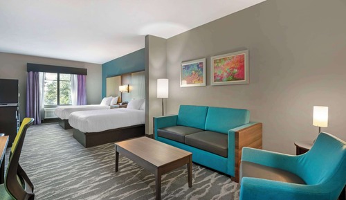 Suite, 2 Queen Beds, Accessible, Refrigerator & Microwave