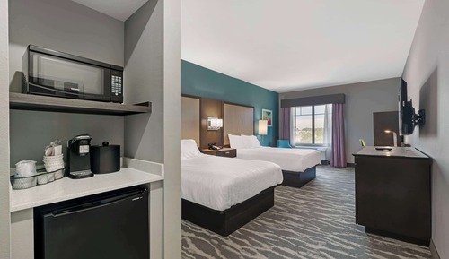 Standard Room, 2 Queen Beds, Non Smoking, Microwave