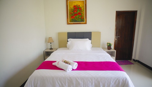 Standard Room, 1 Queen Bed