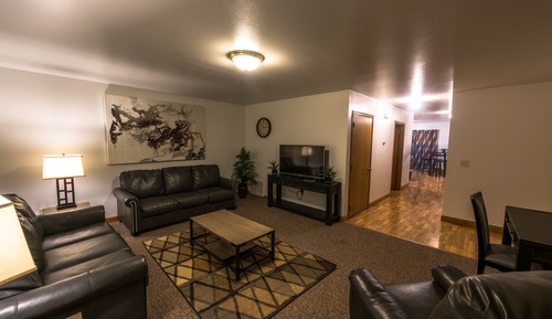 2 Bedroom, 2 Queen Village Suite