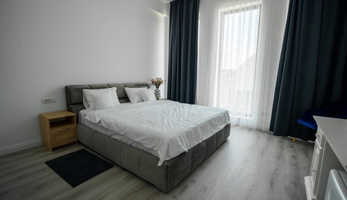 Comfort Apartment, Balcony, City View